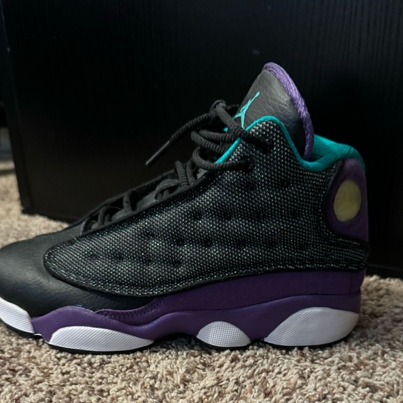 Air Jordan 13 Retros in a black, purple, and teal colorway - Picture 9 of 9